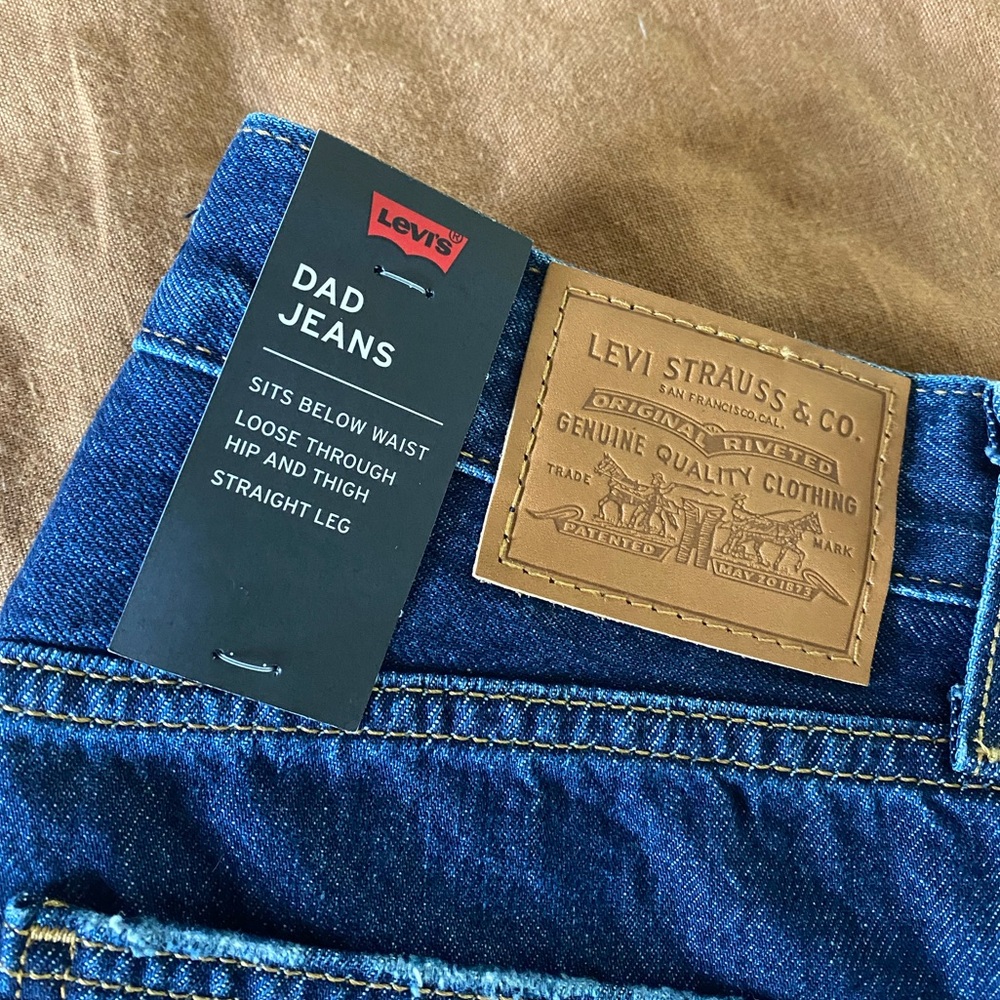 NWT Levi Dad Jeans